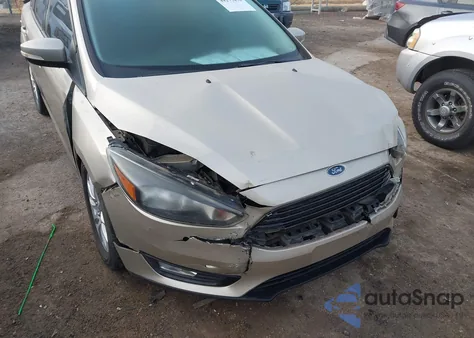 2017 Ford Focus Se z USA, uszkodzony, nr VIN 1FADP3FE5HL289975